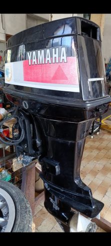 Yamaha 90 δίχρονη με τριμ κ χειριστήριο
