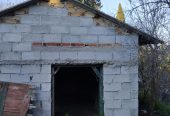 Πωλείται πέτρινη διώροφη κατοικία στη Λευκίμμη