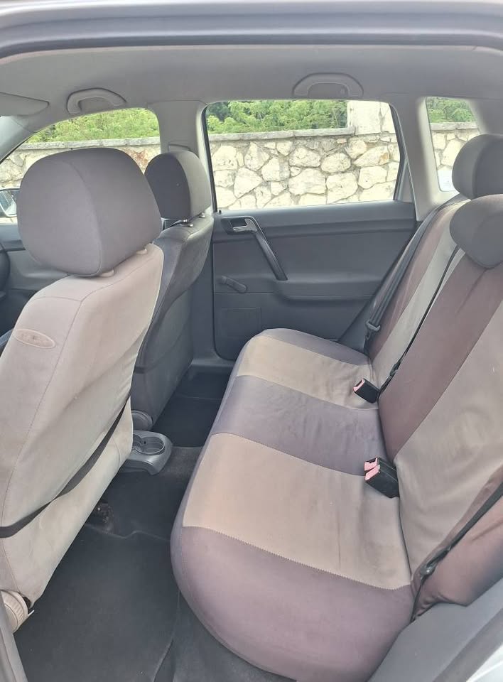 Volkswagen Μοντέλο 2006