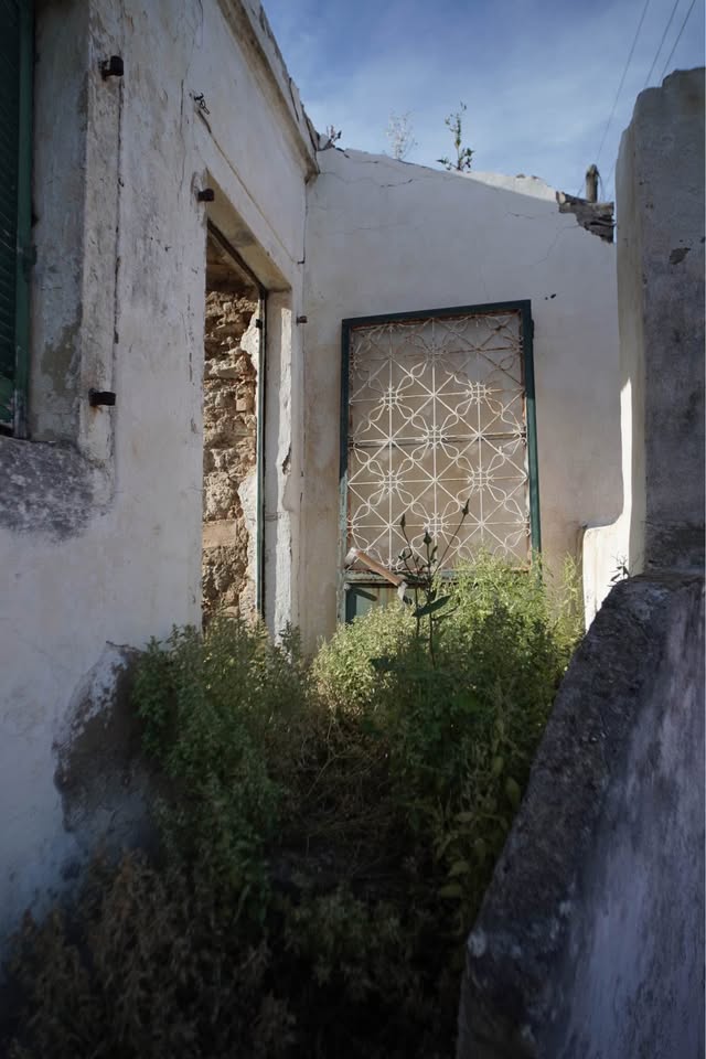 Πωλείται σπίτι στους Κυνοπιάστες