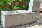 Used kitchen furniture