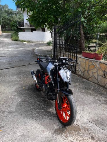 KTM Duke 390 2022