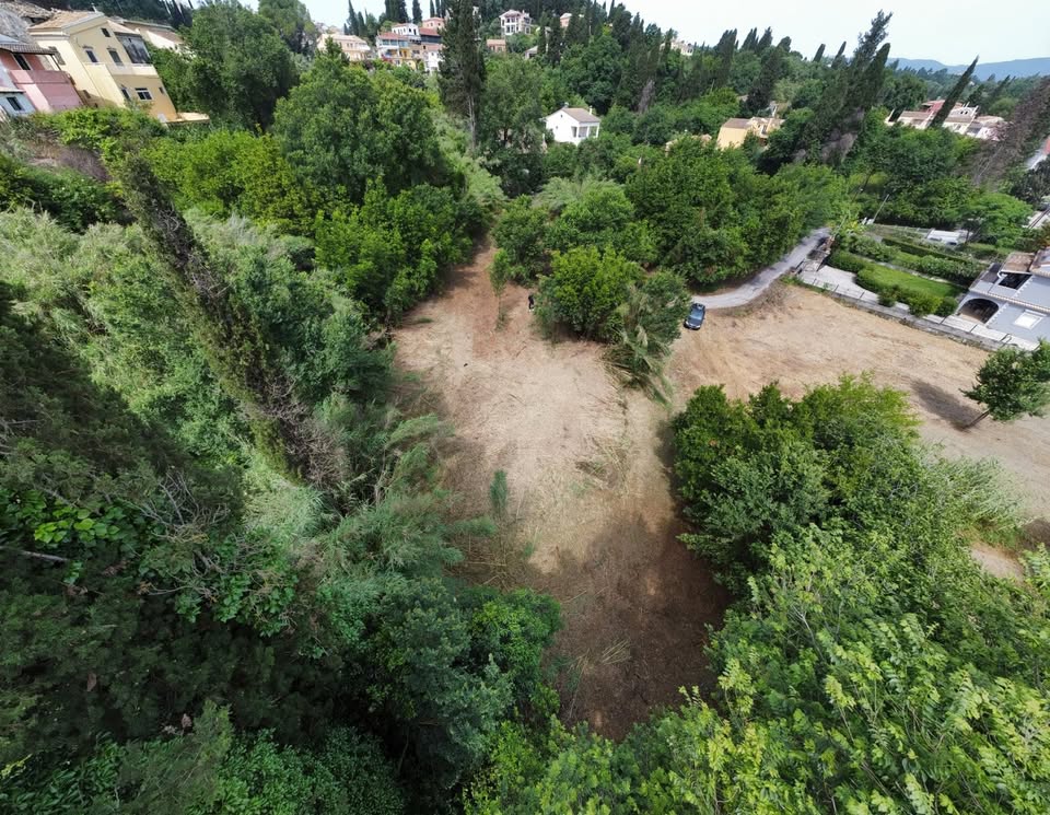 Πωλειται οικοπεδο