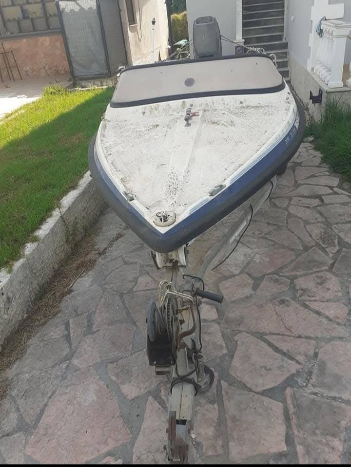 Πωλείται σκάφος