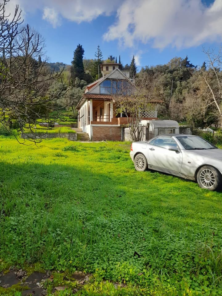 Πωλείται μονοκατοικία 110 τετραγωνικών μέτρων