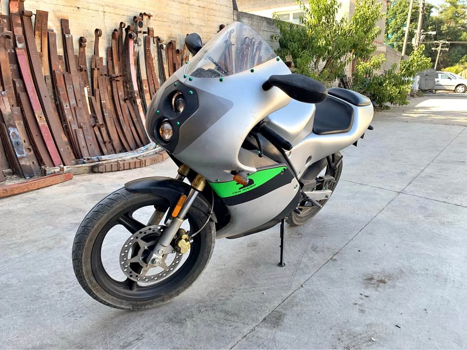 Μοτό derbi 50 κυβικά δίχρονο υδρόψυκτο