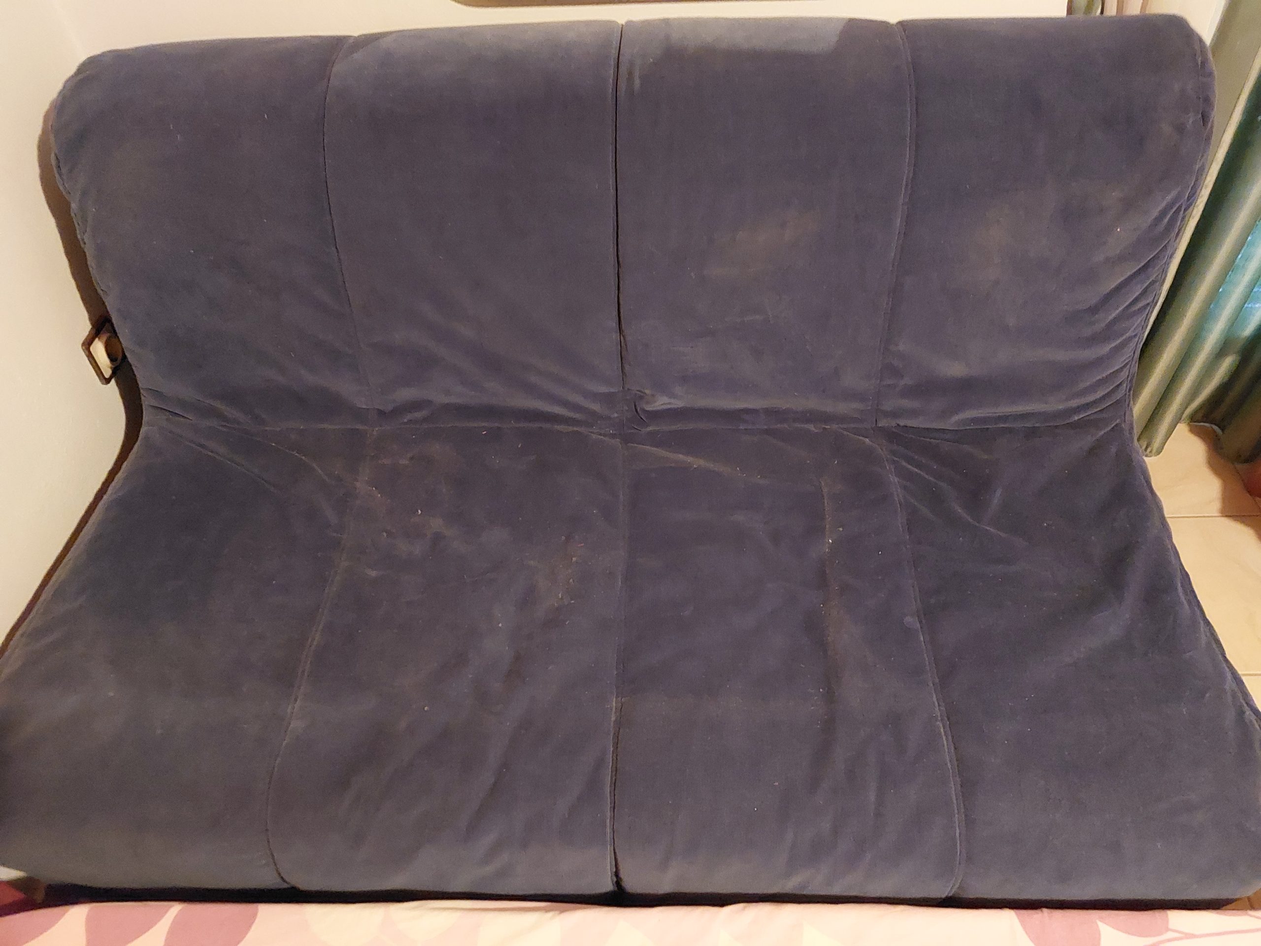 Καναπές-κρεβάτι