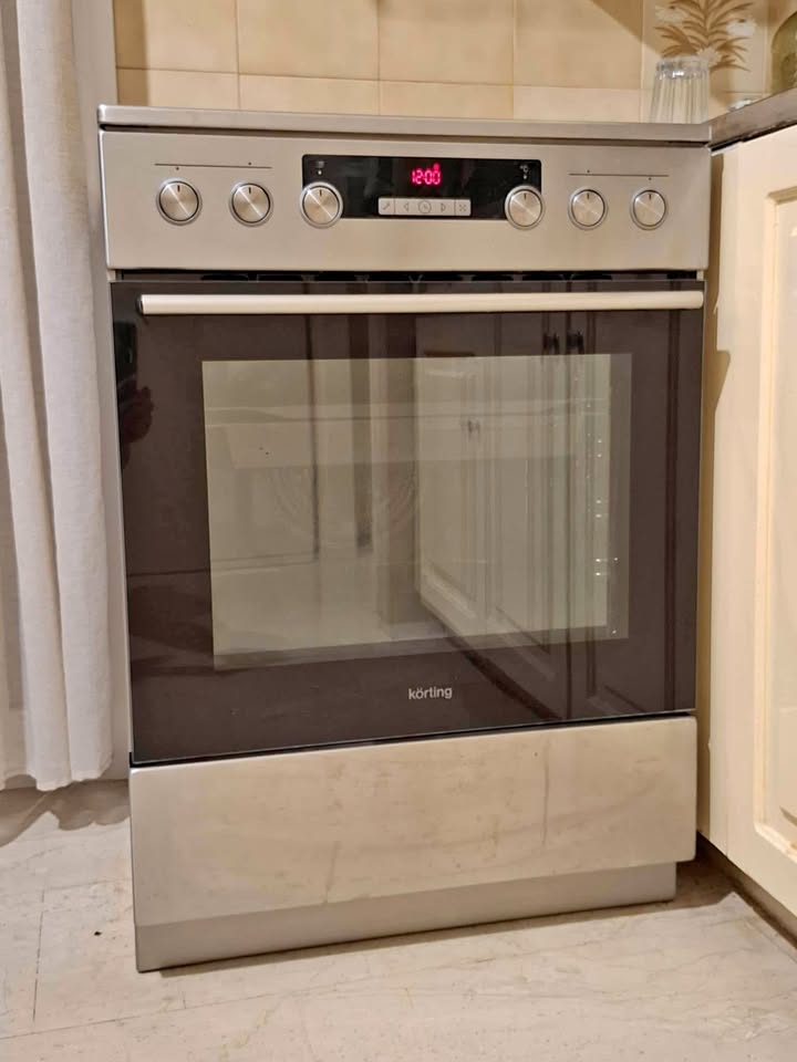 Φούρνος Korting