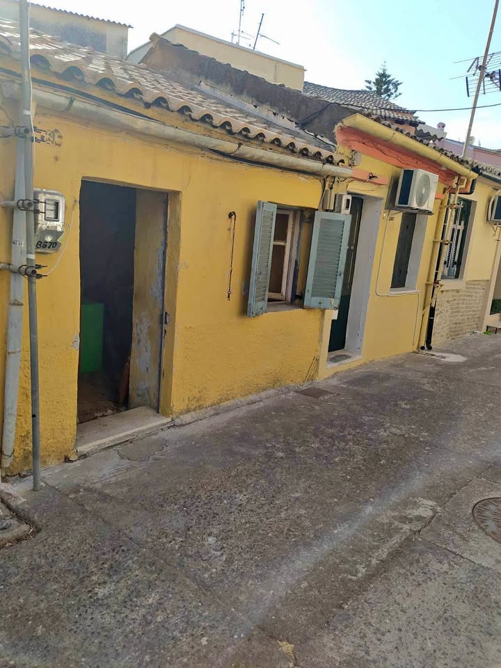 Πωλείται μονοκατοικία 50 τμ στη Γαριτσα