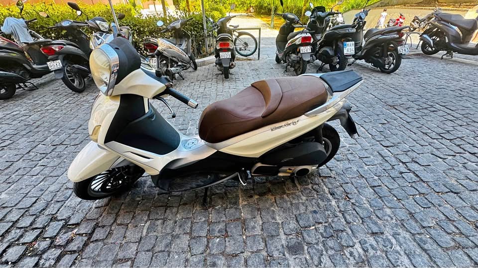 Beverly 300, μοντέλο 2013