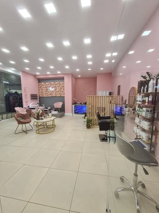 ΠΩΛΕΙΤΑΙ ΚΟΜΜΩΤΗΡΙΟ ΣΤΗΝ ΚΕΡΚΥΡΑ.