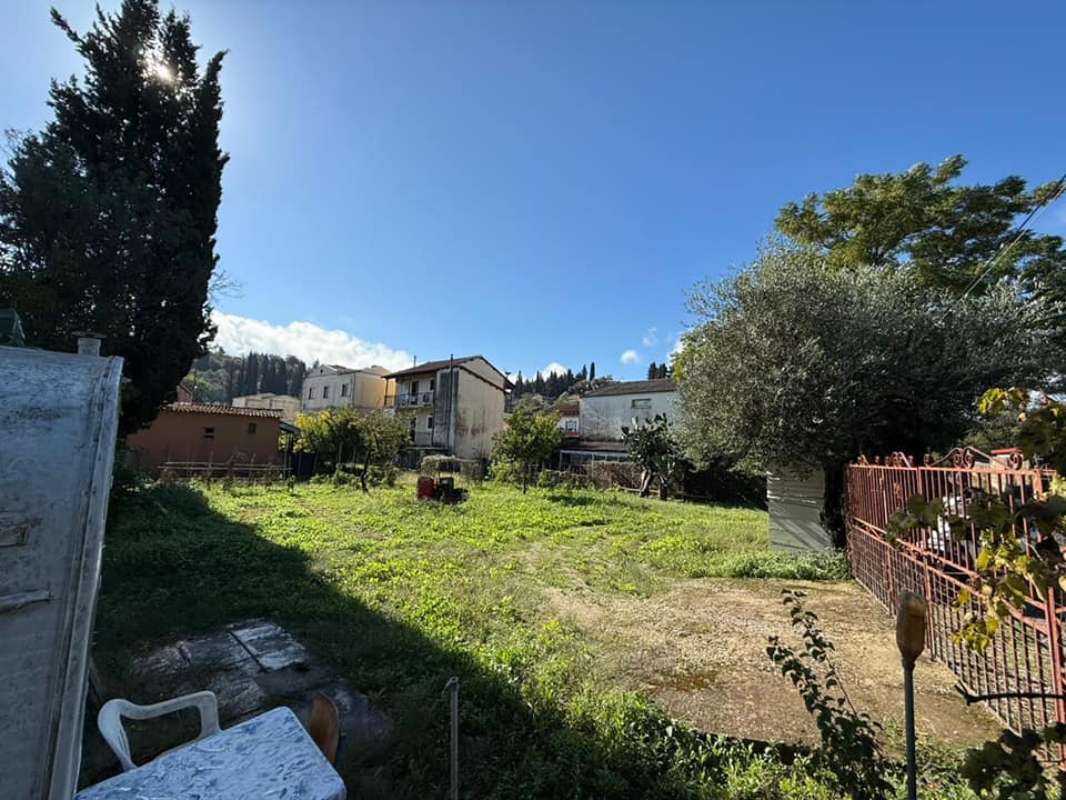 Διατίθεται προς πώληση οικόπεδο συνολικής επιφάνειας 550 τ.μ. στην περιοχή Χρυσηίδα Κερκυρας