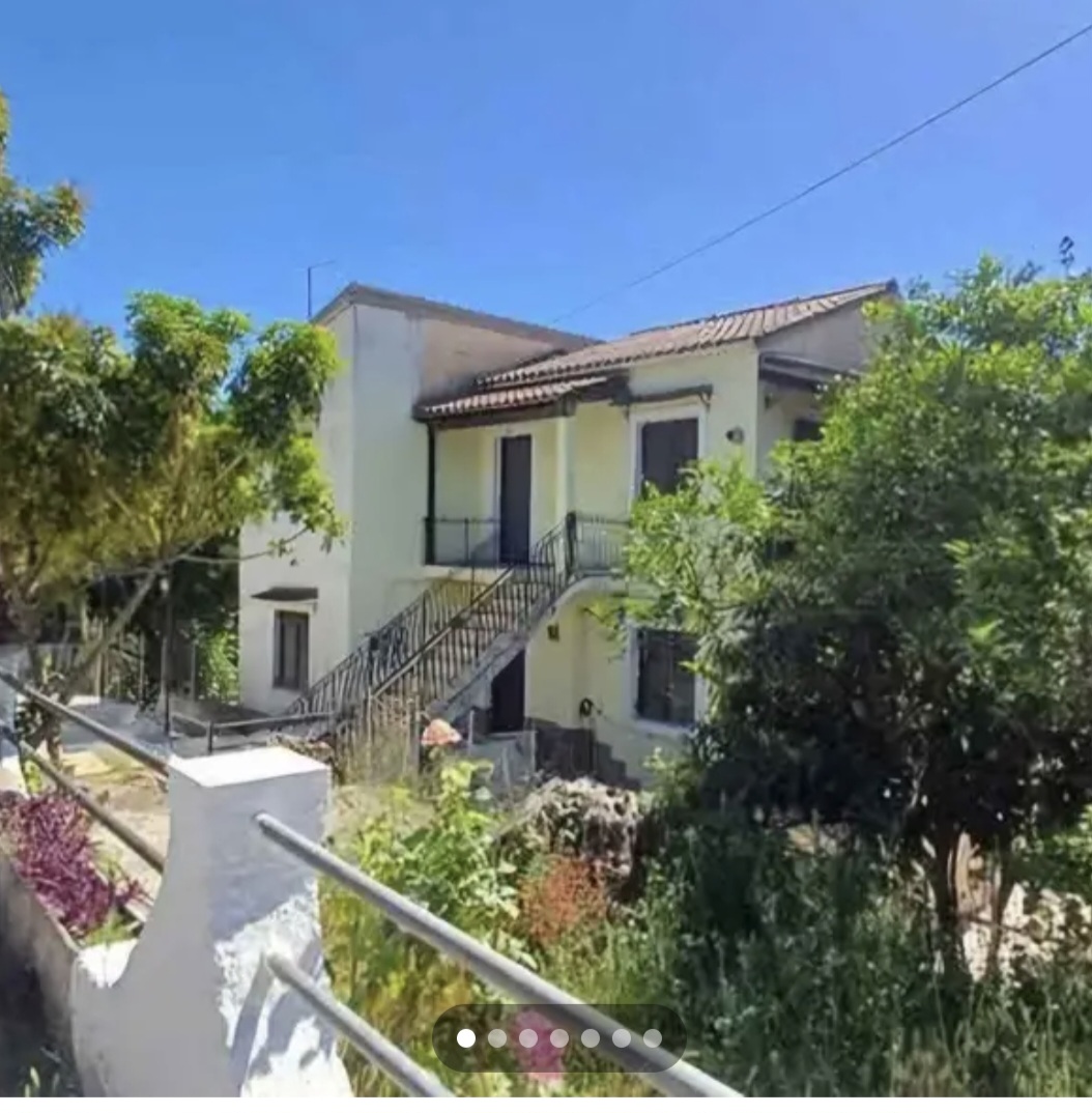 Ενοικιάζεται διαμέρισμα εξω από τους Αυλιωτες 50 τμ