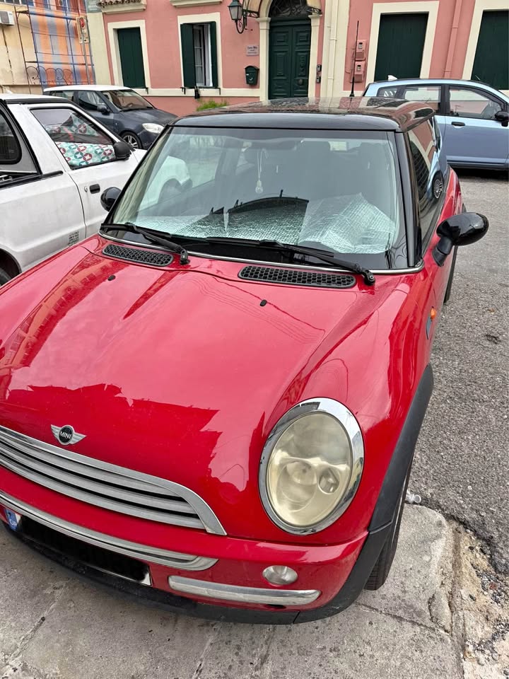 Πωλείται Mini Cooper