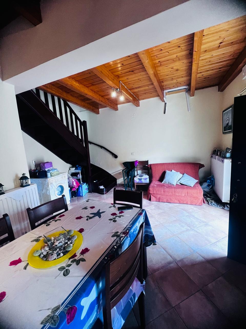 Ενοικιάζεται Μονοκατοικία -Κανακαδες