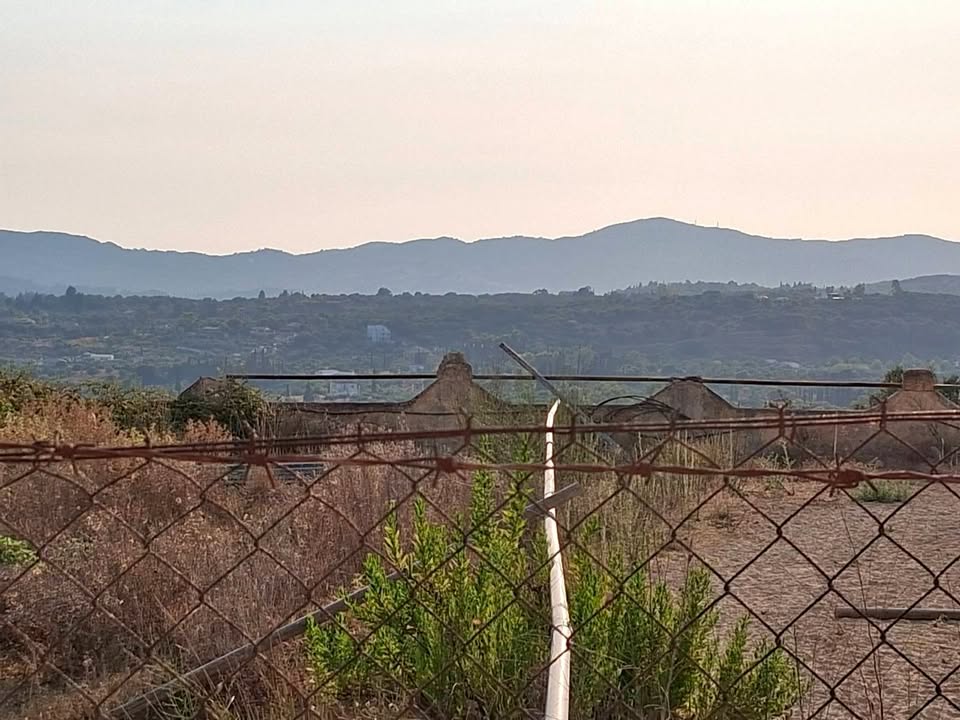 Οικόπεδο στην Κυρά Χρυσικού