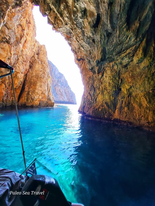 Ζητείται υπάλληλος τουριστικού γραφείου στην περιοχή της Παλαιοκαστρίτσας