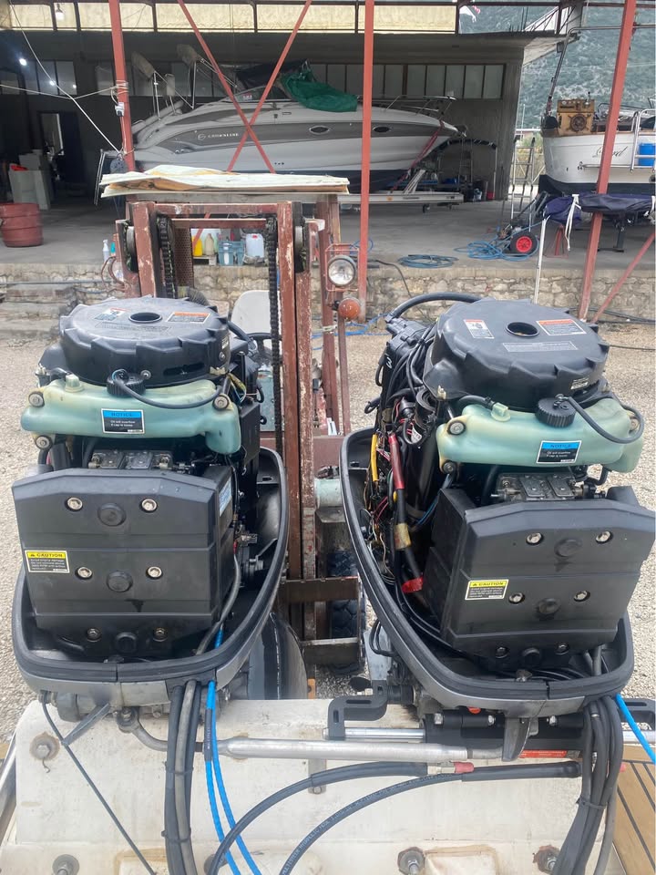 Πωλούνται 2 μοτέρ MARINER