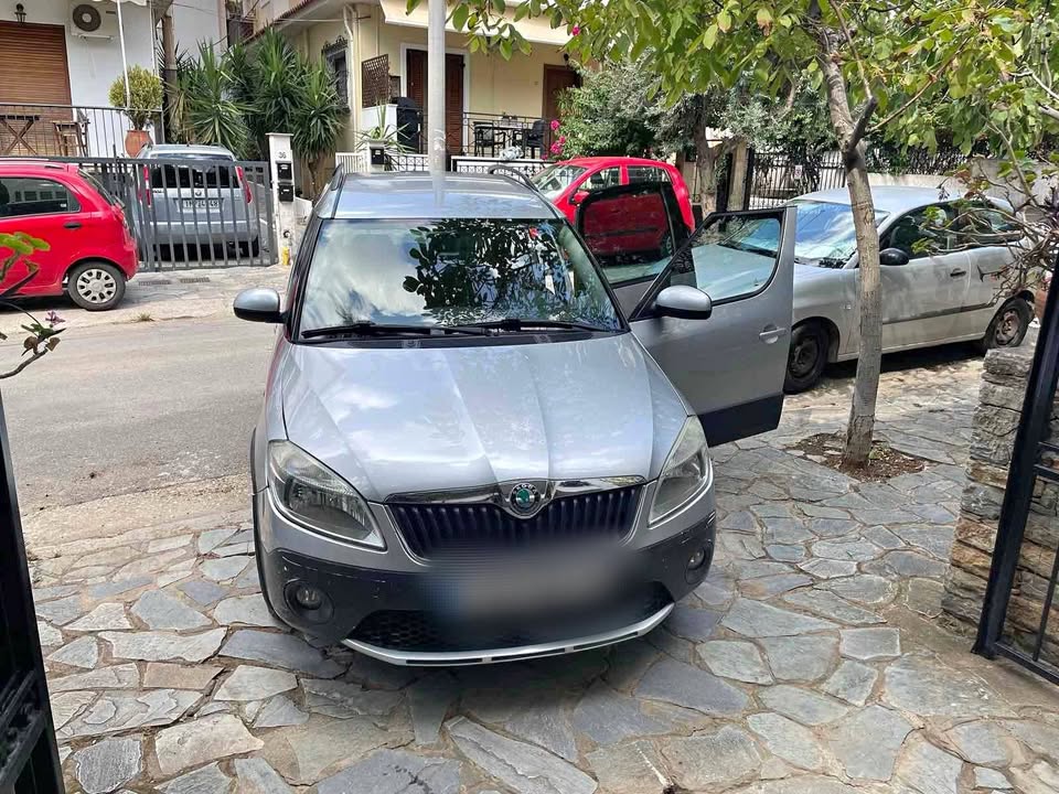 Skoda Roomster Scout 1.2 TSI