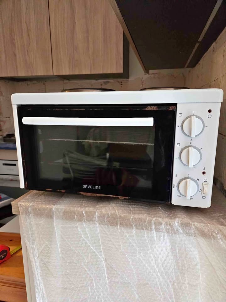 Πωλείται ηλεκτρικό φουρνάκι Davoline