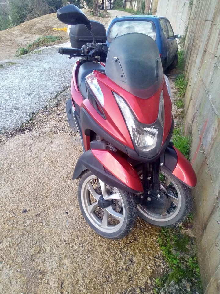 Πωλείται Yamaha tricity 125