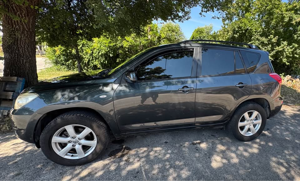 TOYOTA RAV4 – 165.000 ΧΛΜ ΠΡΑΓΜΑΤΙΚΑ, ΚΑΘΑΡΟ ΚΑΙ ΣΩΣΤΑ ΣΥΝΤΗΡΗΜΕΝΟ