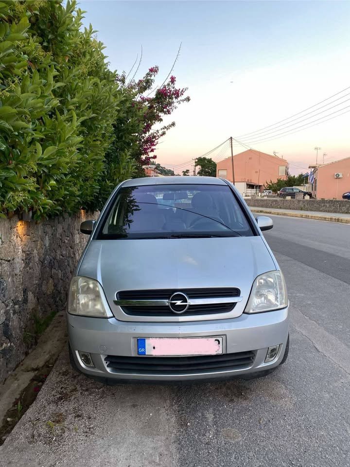 Πωλείται opel