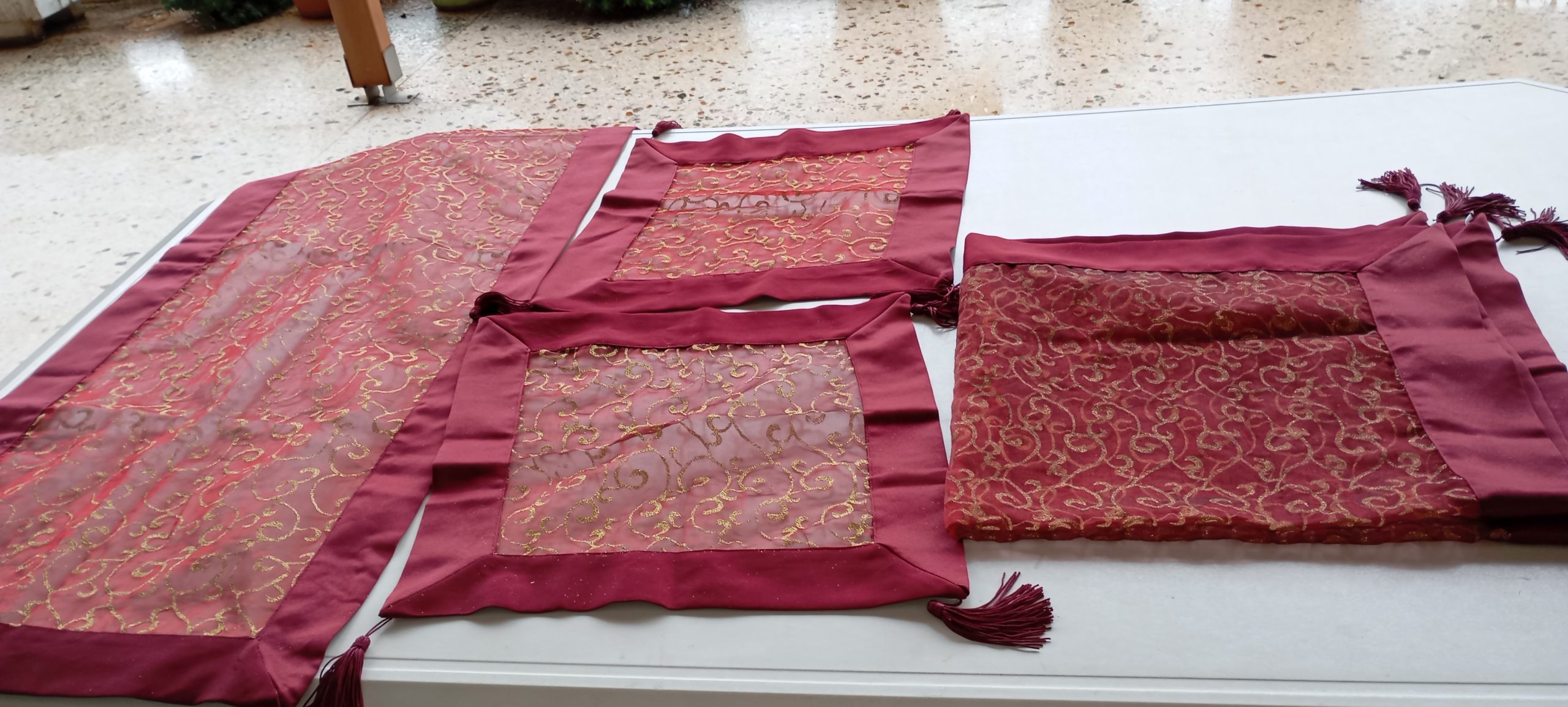 ΧΡΙΣΤΟΥΓΕΝΝΙΆΤΙΚΑ ΔΙΑΚΟΣΜΗΤΙΚΆ