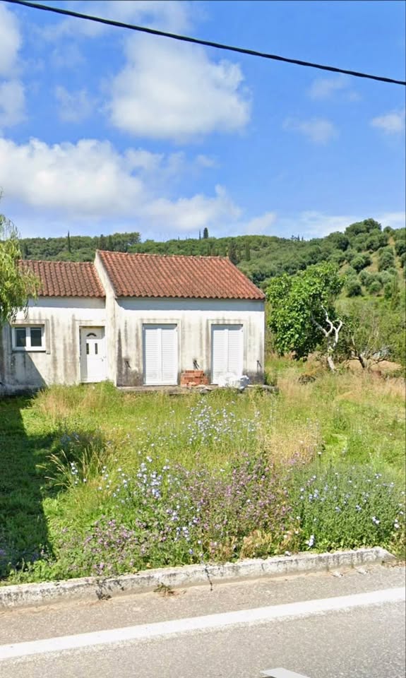 Πωλείται μονοκατοικία