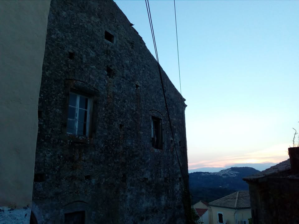 Traditional house in Varypatades