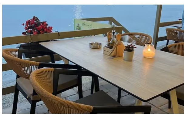 Η ταβέρνα ΑΚΡΟΓΙΑΛΙ ζητάει προσωπικό