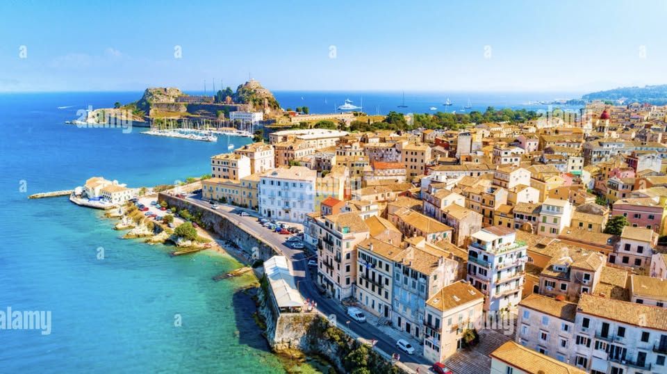 Τα καταστήματα Fish Spa στο κέντρο της Κέρκυρας αναζητούν υπαλλήλους υποδοχής για τη θερινή σεζόν 2026