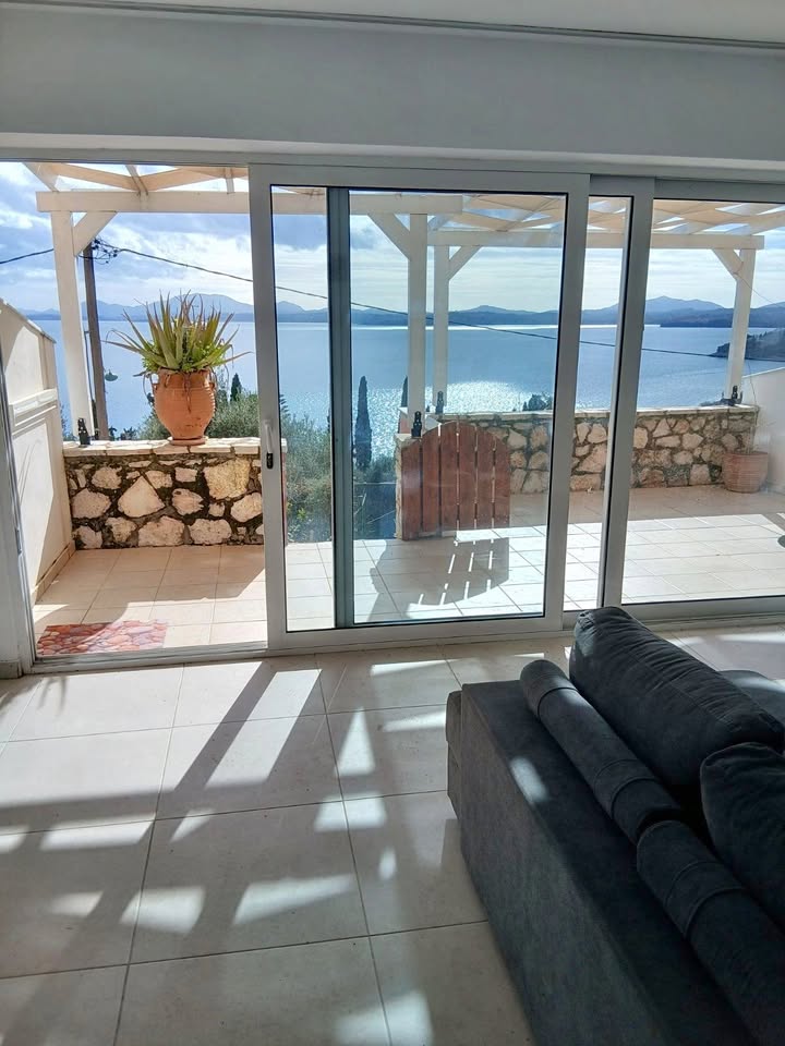 Πωλείται νεόδμητο διαμέρισμα 1ου ορόφου 60 τ.μ στο Μπαρμπατι Κέρκυρας