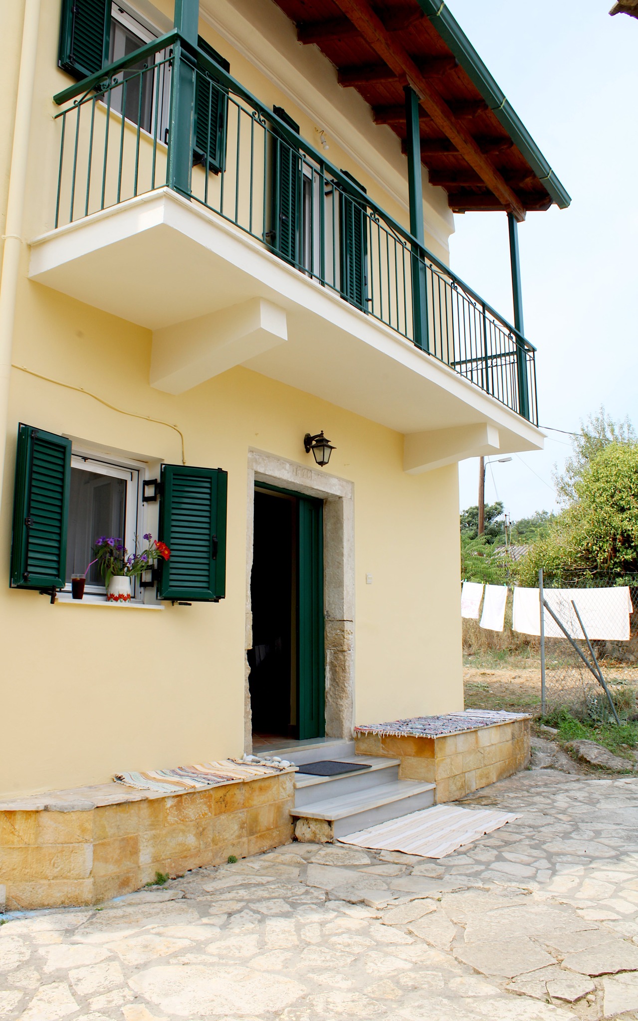 Μονοκατοικία, Κανακάδες ΚΕΡΚΥΡΑ