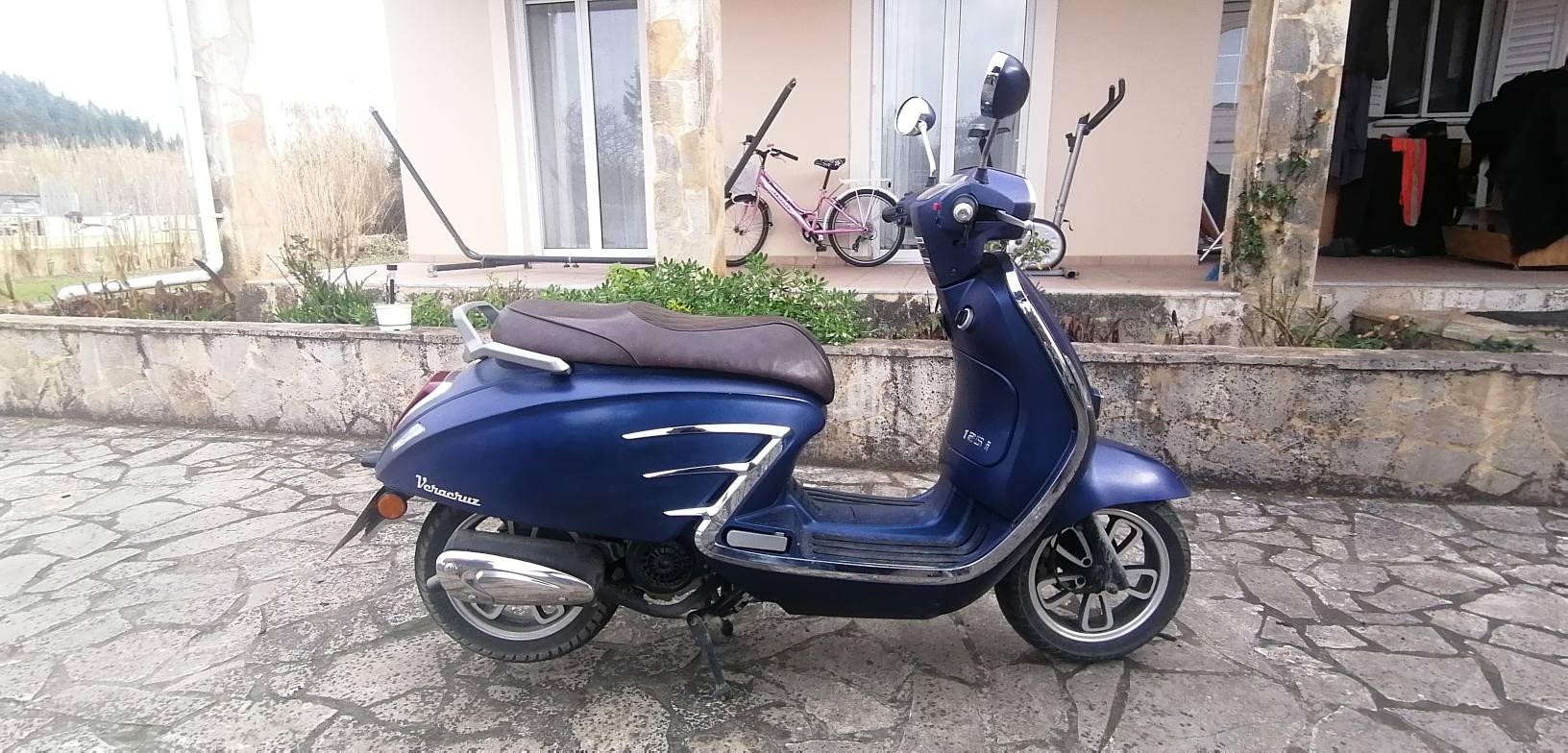 Πωλείται ένα σκούτερ Veracruz Gemini 125cc