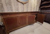 Μπουφές σαλονιού μασίφ ξύλο – βαριά κατασκευή – άριστη κατάσταση