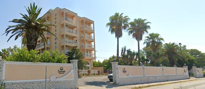 Το Sunset Hotel στις Αλυκές Ποταμού στην Κέρκυρα αναζητά άτομα για να ενισχύσουν την ομάδα μας για τη θερινή σεζόν!